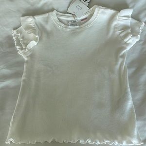 Brand new white Zara Ruffle Tee for girls. Size 2-3 years